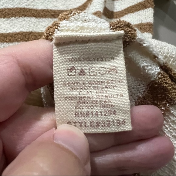 Hem & Thred Small Cream Tan Stripe Short Sleeve Crew Neck Sweater Top NWT B4 - Picture 4 of 5